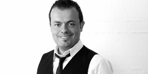 Sergio García - Voice of Lola’s late husband